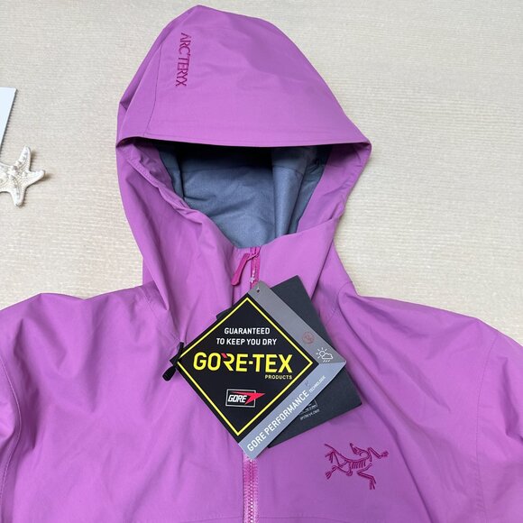 Arc'teryx Beta LT Hooded Hardshell Jacket, Size M - Picture 5 of 7